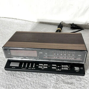 Vintage Realistic Chronomatic 259 Digital AM/FM  Alarm Clock Radio